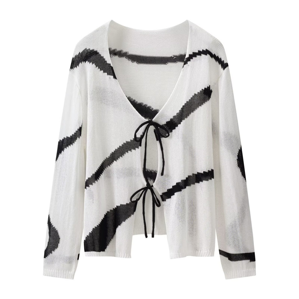 Thin knit cardigan with diagonal straps